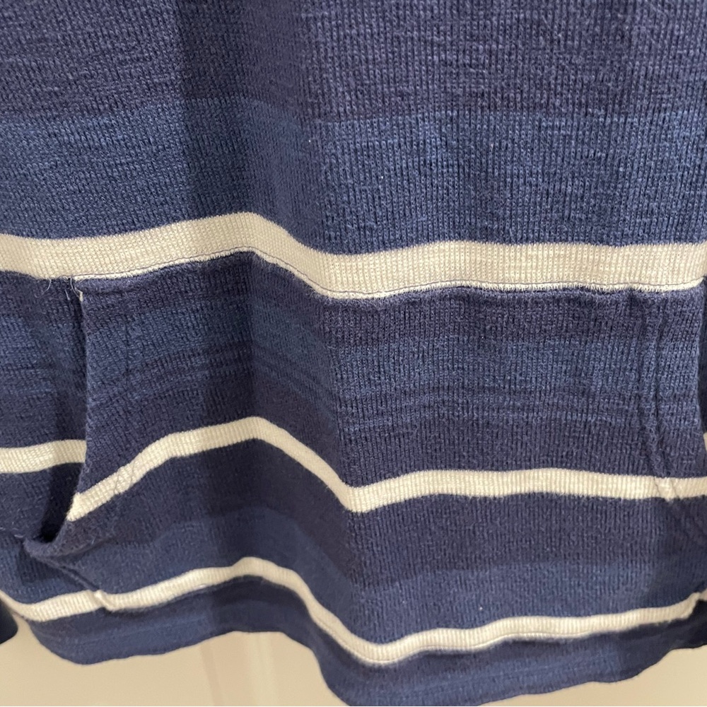 Polo, by Ralph Lauren hooded pullover shirt. XL - Picture 4 of 7